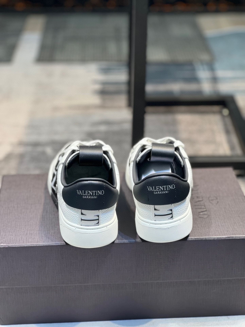 Valentino Sneakers